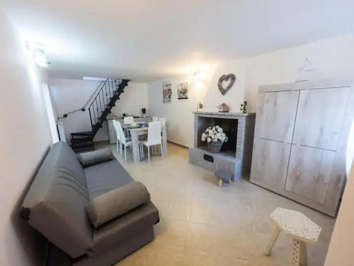 Biancofino Rooms San Valentino in Abruzzo Citeriore Exterior photo